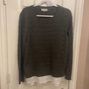Calvin Klein sweater size M